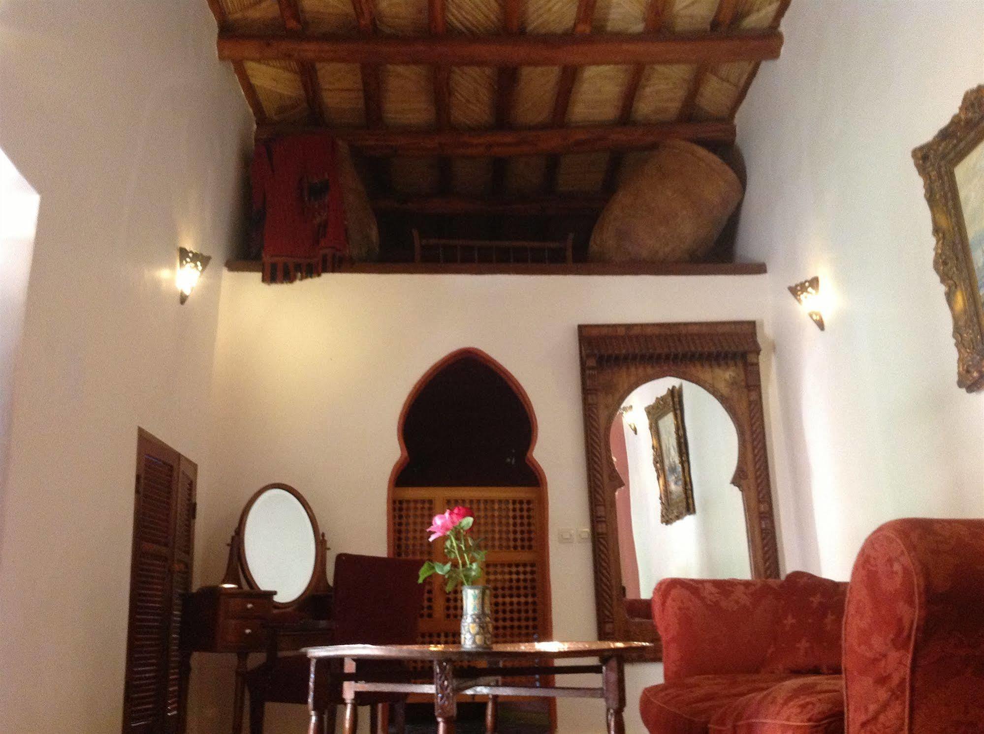 Riad Timadrouine Timatraouine Dış mekan fotoğraf